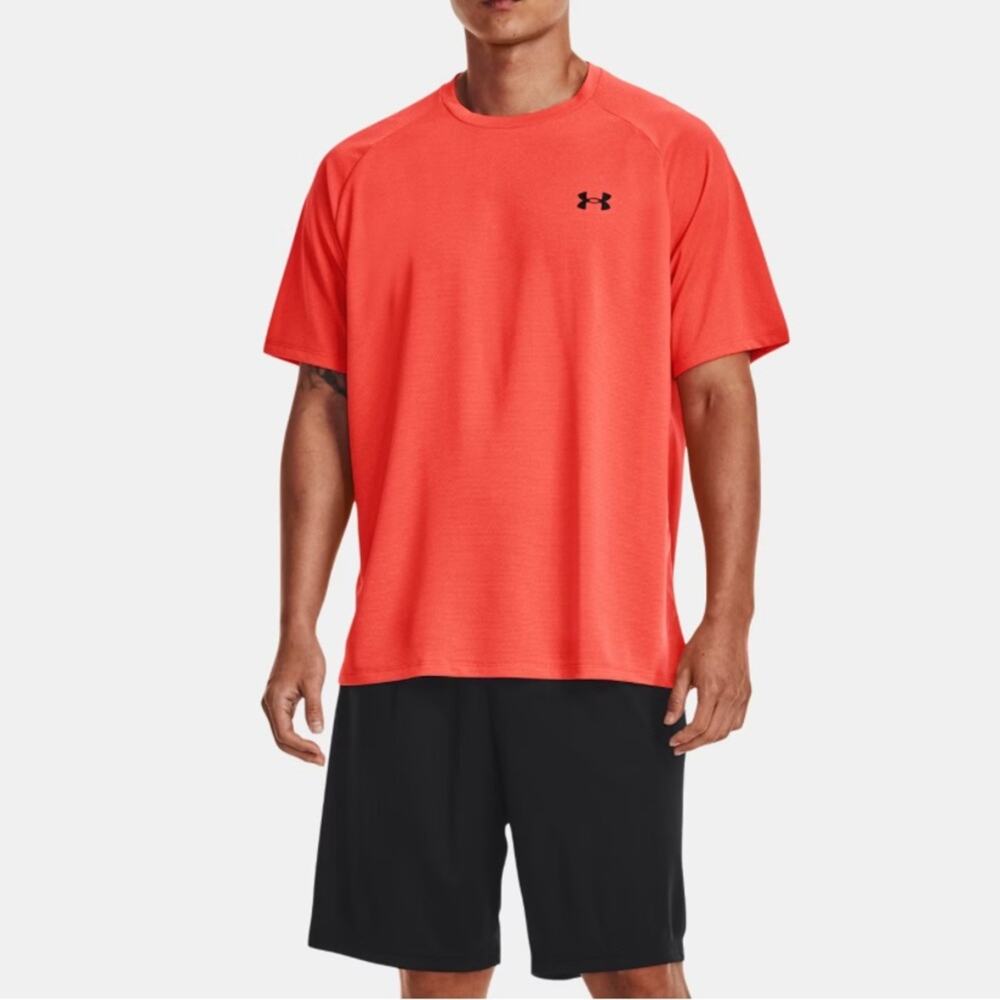 Under Armour Vibrant Red Tee Textured Running Athletic DriFit Lightweight 1EA12